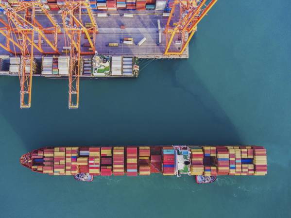 <i>Panamá cuenta con uno de los registros mercantes más grandes del mundo, con 8.638 buques abanderados y 233,2 millones de toneladas según publica este viernes la Autoridad Marítima de Panamá (AMP). Foto de bfk92 / Getty Images</i>
