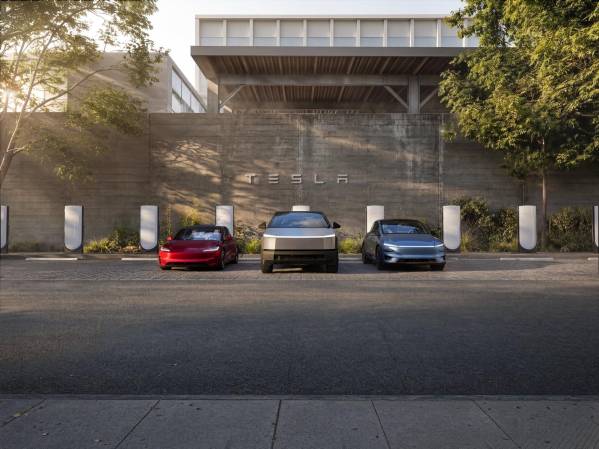 <i>Tesla, que inició recientemente el servicio con su vehículo autónomo Cybercab en la ciudad texana de Austin (EE.UU.), anunció además que en noviembre comenzará a operar esos vehículos en Dallas y que antes de finales de año pretende extender el servicio a otras ciudades. Foto de cortesía</i>
