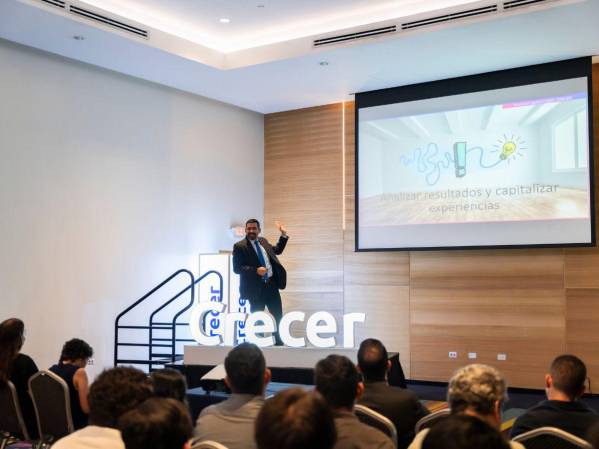 Crecer: El mejor aliado estratégico del futuro financiero de los salvadoreños