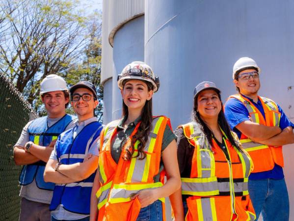 La formación de talento joven es parte de la apuesta de La Constancia por desarrollar nuevos líderes y contribuir al crecimiento profesional en El Salvador.