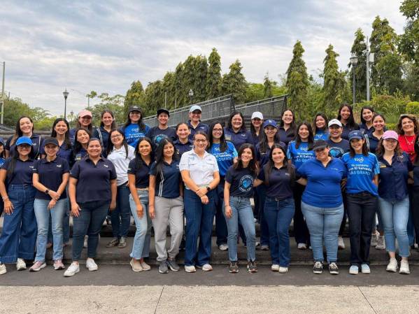Invertir en mujeres, invertir en progreso: la estrategia de Tigo El Salvador