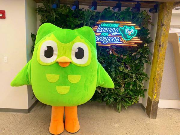<i>Los usuarios activos diarios de Duolingo aumentaron un 21 % hasta alcanzar los 56.5 millones, mientras que los suscriptores de pago crecieron un 21 % hasta los 12.5 millones. Foto de cortesía</i>