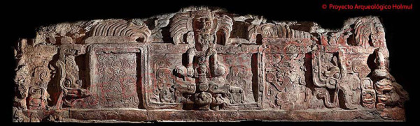 Descubren espectacular friso maya de 1.400 años en Guatemala