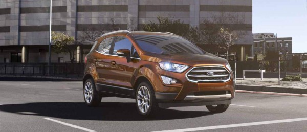 Ford mejora sus resultados gracias a la baja de impuestos