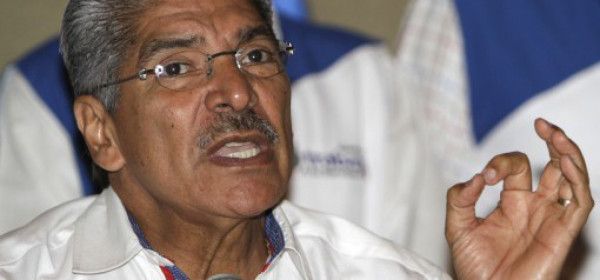 Quijano: 'El FMLN se transformó en un partido multimillonario'