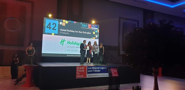 FOTOGALERÍA: Así se vivió la gala de Los Mejores Lugares para Trabajar en Centroamérica y Caribe 2019