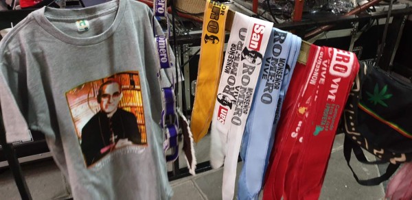 Óscar Arnulfo Romero ya es el primer santo de El Salvador