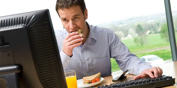 10 reglas de etiqueta de LinkedIn en la oficina