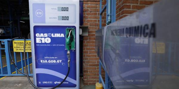 <i>La incorporación del etanol podría representar una reducción de US$0.46 por galón en el precio de la gasolina regular. Foto de cortesía</i>