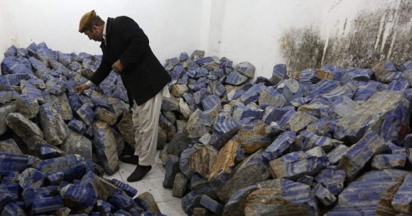 Litio, tierras raras y opio: estas son las riquezas naturales de Afganistán