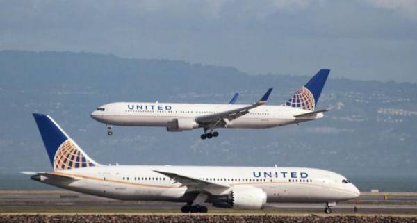 United Airlines afirma que inflación no afecta recuperación de demanda de pasajes