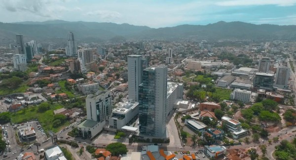 Centro Cívico Gubernamental: Modelo de modernidad y sostenibilidad ambiental