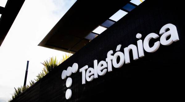 <i>Telefónica había avanzado hacia ese modelo desde 2019 mediante un acuerdo con AT&amp;T para utilizar su red de acceso móvil y reducir progresivamente su propia infraestructura y espectro. Foto de cortesía</i>