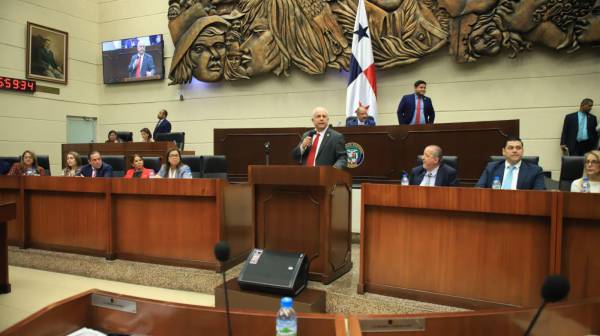 <i>El proyecto de presupuesto ratificado por la Asamblea Nacional (AN, Parlamento) incorpora ajustes orientados a fortalecer educación, salud y el sector agropecuario, destacó la cartera de Economía. Foto de cortesía</i>