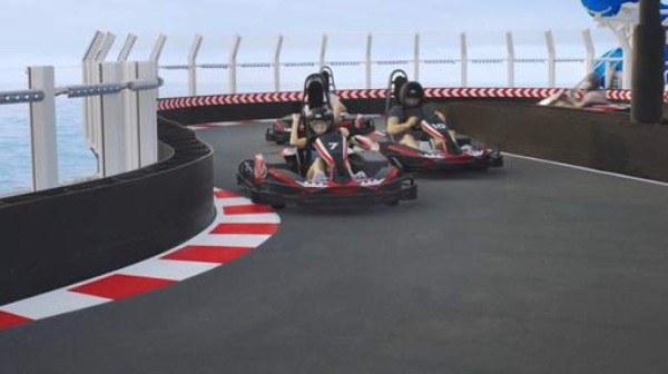 Pistas de carrera y montañas rusas, las nuevas apuestas de los cruceros