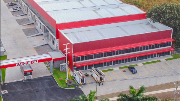 <i>La empresa ITEK, en alianza con TMA, inauguró una nueva planta de almacenamiento en el Parque CLI, en El Coyol de Alajuela. Foto de cortesía</i>
