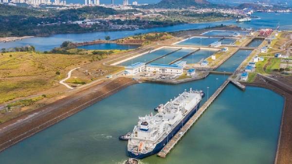 Los cambios en el Canal de Panamá afectan al sistema de reserva para buques neopanamax. Foto de iStoc