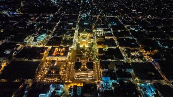 <i>Durante 2026 ya se contabilizan cerca de 10 inauguraciones de nuevos negocios en el Centro Histórico de San Salvador. Foto de cortesía</i>