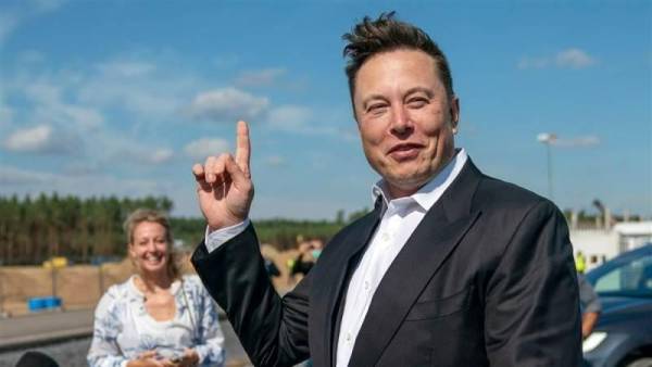 Elon Musk elige a la nueva CEO de Twitter