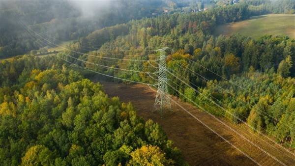 Las obras contempladas permitirán fortalecer la capacidad de respuesta del sistema eléctrico ante el crecimiento de la demanda en Honduras. Foto de cortesía