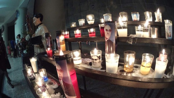 El Salvador: Reabren proceso por asesinato de monseñor Romero