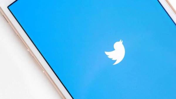 Twitter etiquetará los mensajes que puedan infringir su política