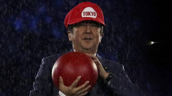 Shinzo Abe se convierte en Super Mario en el cierre de Rio 2016