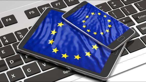 <i>La Unión Europea estudia un posible impuesto común a las multinacionales digitales como Google, Apple, Meta o Amazon. Foto de iStock</i>