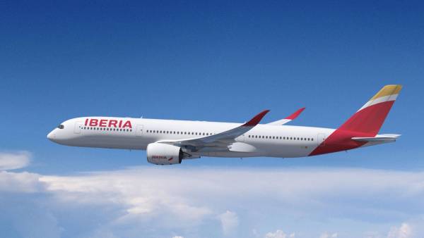 <i>Iberia mantiene abierta la venta de vuelos a partir del próximo noviembre, mes en el que la compañía tiene previsto retomar la ruta siempre que las condiciones lo permitan, según las fuentes. Foto de cortesía</i>