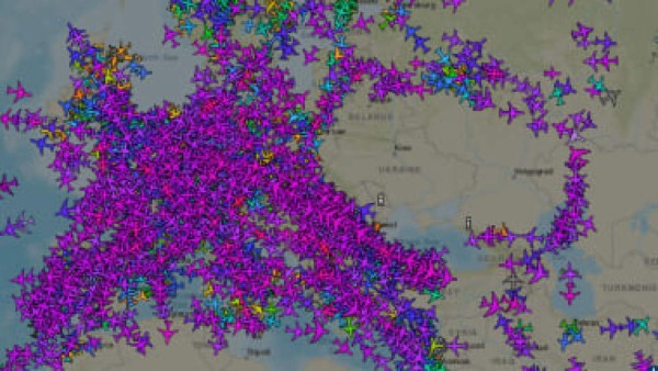 EEUU cerrará su espacio aéreo a Rusia, anuncia Biden