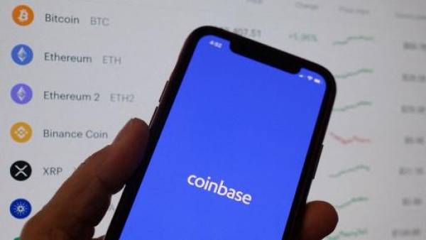 Coinbase despide a más de 1.000 empleados