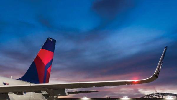 Delta dice que el auge de los viajes llegó para quedarse y eleva el pronóstico de ganancias