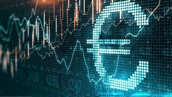 Jefe de economía de la UE dice que Europa está atravesando una 'doble crisis'