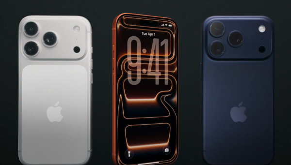 Apple lo describió como un dispositivo potente, pero tan delgado y ligero que parece desaparecer en la mano y con una batería que dura todo el día. Foto de cortesía