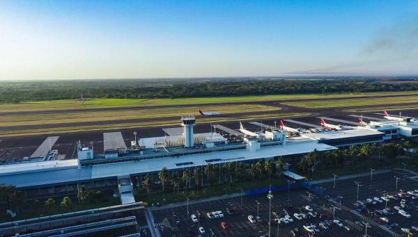 <i>Se beneficiará directamente a 7,7 millones de pasajeros que utilizarían anualmente la nueva infraestructura del aeropuerto hacia el año 2030. Foto de cortesía</i>