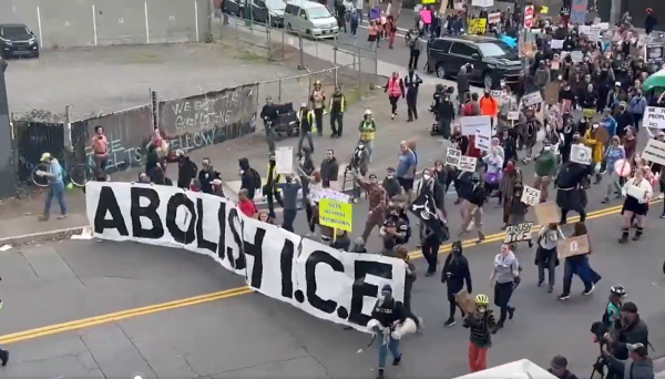 <i>Uno de cada tres latinos, el 33 % reportó en la encuesta que empleadores han perdido trabajadores porque hay personas que temen un arresto migratorio en su camino al trabajo. Foto de cortesía</i>