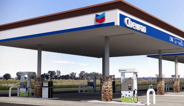 <i>La petrolera estadounidense Chevron se disparaba un 5 % en Wall Street. Foto de cortesía</i>