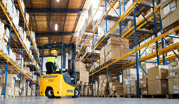 <i>COEXPORT apuesta por empresas más seguras, eficientes y competitivas y por una cadena logística que facilite el comercio exterior de El Salvador. Foto de iStock</i>
