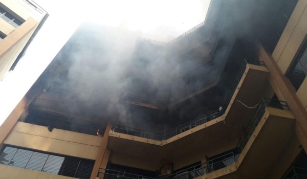 El Salvador: 2 fallecidos por incendio en Ministerio de Hacienda