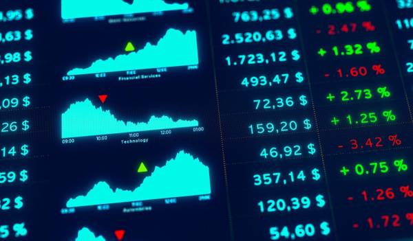 Automatización de procesos, disminución del uso de papel y reducción de riesgos figuran entre los principales beneficios. Foto de iStock
