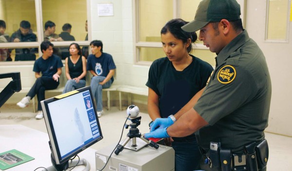 La dura carta de los empleados de Amazon que exige ya no venderle tecnología a Trump