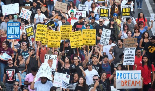 5 testimonios de 'dreamers' a los que Trump les cortó las alas