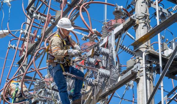 La expansión de generación renovable alcanzará un total de 1.250 MW, distribuidos entre proyectos hidroeléctricos, eólicos, fotovoltaicos, geotérmicos y de biomasa. Foto de archivo