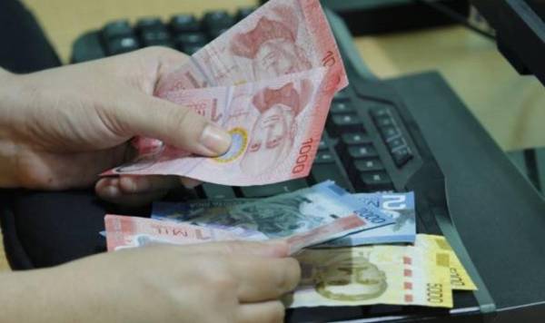 El BCCR señala que el entorno económico internacional continúa caracterizado por una elevada incertidumbre, asociada principalmente a tensiones comerciales y geopolíticas. Foto de iStock
