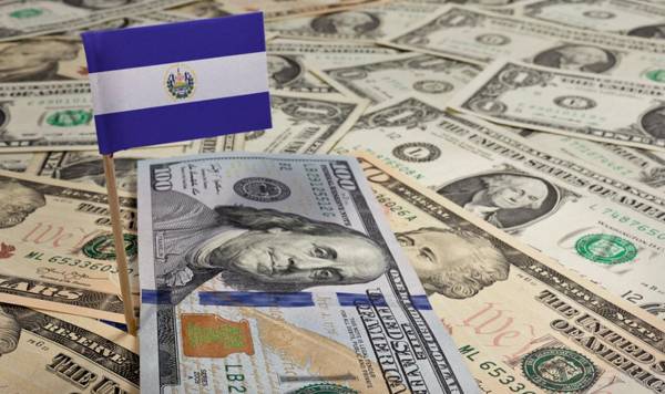 <i>El acumulado de las remesas familiares enviadas a El Salvador, principalmente desde Estados Unidos, creció un 4,5 % en el primer semestre de 2026. Foto de iStock</i>