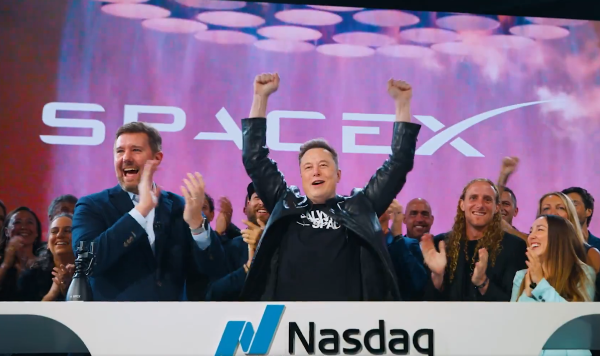 <i>Elon Musk se ha convertido en el primer billonario del mundo tras la salida a bolsa de SpaceX. Foto de cortesía</i>