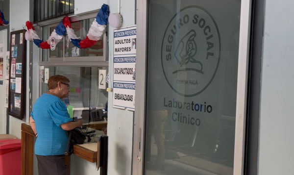 <i>La Caja Costarricense de Seguro Social (CCSS) pondrá en marcha mesas de trabajo con representantes de los trabajadores por cuenta propia, en busca de avanzar en una agenda que reduzca las brechas entre quienes cotizan como independientes y los asalariados. Foto de cortesía</i>