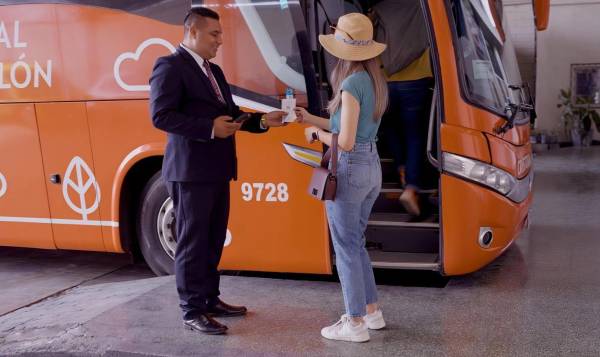 <i>En 2025, El Salvador recibió 4,1 millones de visitantes internacionales siendo el país más visitado de la región. Foto de iStock</i>