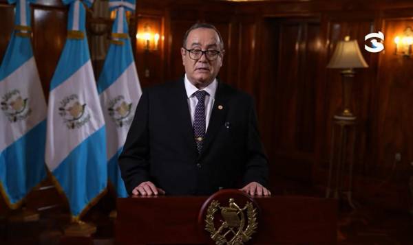 <i>Las comunidades indígenas y otros líderes guatemaltecos piden al presidente que solicite la renuncia de la fiscal Consuelo Porras y de Rafael Curruchiche y del juez Fredy Orellana. FOTO CAPTURA DE PANTALLA DE VIDEO DE CADENA NACIONAL.</i>