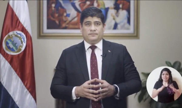 Presidente de Costa Rica suspende negociaciones con FMI tras ola de protestas